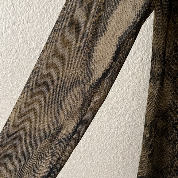 Sheer, snake print, mock turtleneck! - Picture 3 of 3